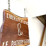 Διαμέρισμα Liberator Attic *